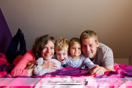Photographe famille Paris (XIIe) – Séance famille et portrait d’enfant bon cadeau à offrir séance photo, cadeau de noel 2016, idée cadeau noël, idée cadeau noel parents, photographe à domicile, photographe à paris 12ème, photographe famille paris, photographe portrait, séance famille