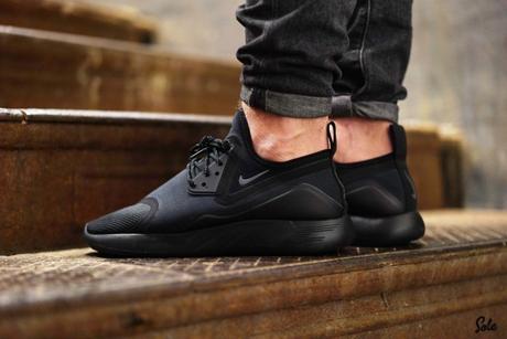 Nike LunarCharge Triple Black nike lunarcharge triple black