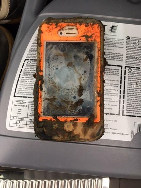iPhone : 18 mois au fond d'un lac et même pas mort iPhone : 18 mois au fond d'un lac et même pas mort