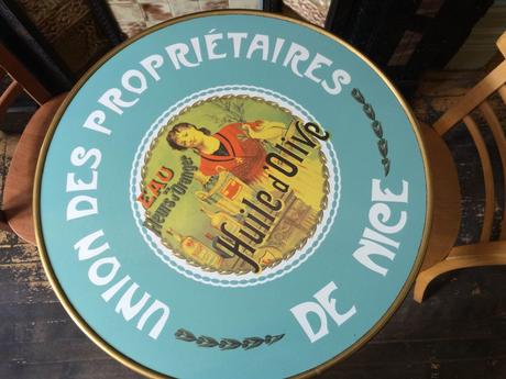 Le festin de Babette, une ambiance « café français » Le festin de Babette, une ambiance « café français »