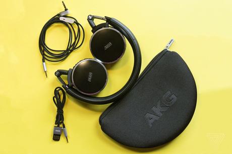 Idée cadeau High Tech N° 10 - AKG N60 NC Idée cadeau High Tech N° 10 - AKG N60 NC