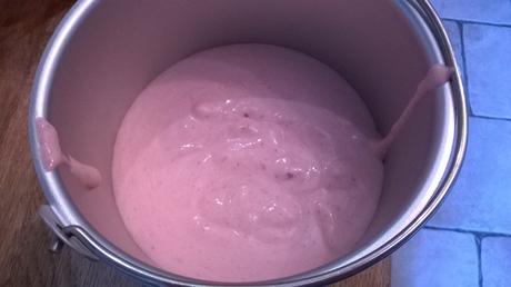 La crème glacée à la fraise wp_20161112_012