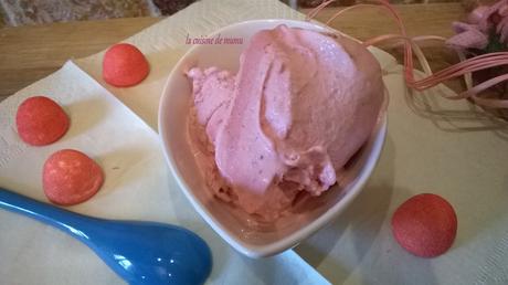 La crème glacée à la fraise wp_20161112_027