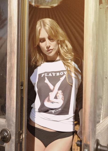 Burton x Playboy : Gia Marie va réchauffer votre hiver burton-playboy-collaboration-ah16-folkr-01