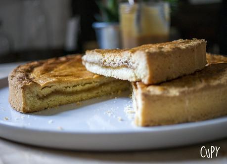 Gâteau breton et son coeur caramel au beurre salé maison Gâteau breton et son coeur caramel au beurre salé maison