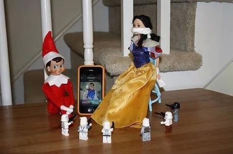 50 coups de lutins - #ElfOnTheShelf 50 coups de lutins - #ElfOnTheShelf