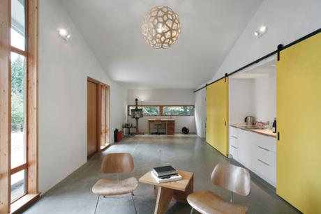 conseilsdeco-grange-chambre-amis-renovation-decoration-etable-seattle-shed-architecture-design-dependance-famille-maison-07