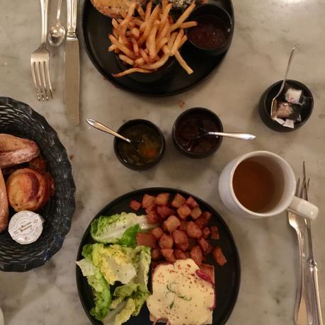 AUX PRÉS : LE BRUNCH GERMANOPRATIN SIGNÉ LIGNAC