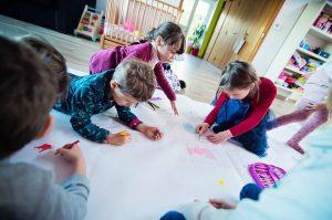 Elles ont eu 5 ans ! Alice & Juliette - 5 ans - Une grande fresque