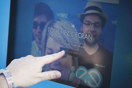 Je touche l'écran Je touche l'écran