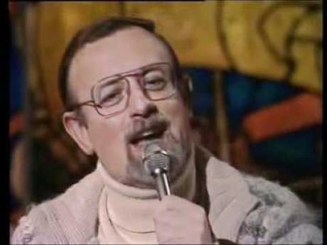Blonde & Idiote Bassesse Inoubliable*****Les Chansons de Ma Vie de Roger Whittaker Blonde & Idiote Bassesse Inoubliable*****Les Chansons de Ma Vie de Roger Whittaker