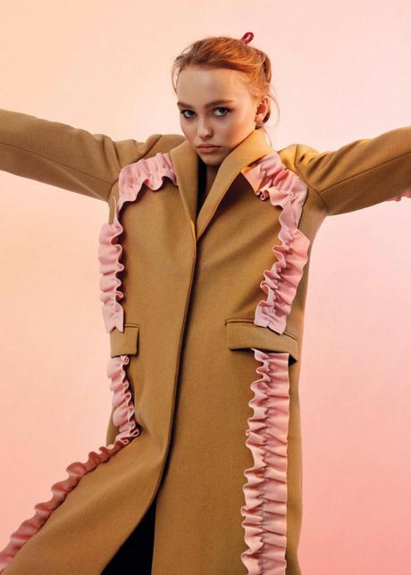 A Guide To Cool : Volume 28 – Lily-Rose Depp a-guide-to-cool-lily-rose-depp-vanessa-paradis-folkr-11