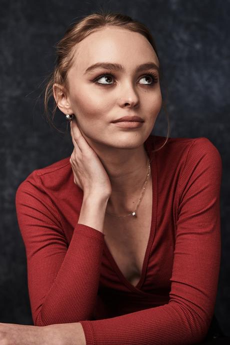 A Guide To Cool : Volume 28 – Lily-Rose Depp a-guide-to-cool-lily-rose-depp-vanessa-paradis-folkr-3