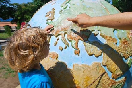 Pourquoi et comment enseigner le français à l’étranger ? Pourquoi et comment enseigner le français à l’étranger ?