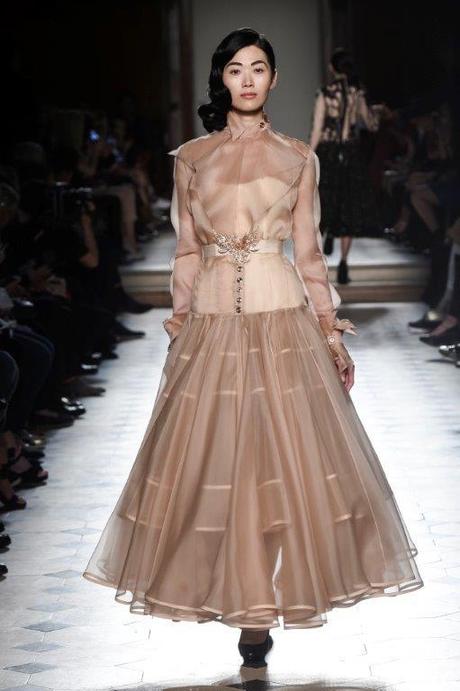 Haute couture : le réveil signé Julien Fournié et Schiaparelli Haute couture : le réveil signé Julien Fournié et Schiaparelli