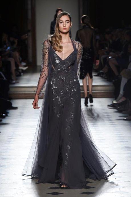 Haute couture : le réveil signé Julien Fournié et Schiaparelli Haute couture : le réveil signé Julien Fournié et Schiaparelli