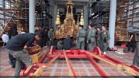 Bangkok, Rama IX,Réhabilitation du chariot de crémation royale (doc)