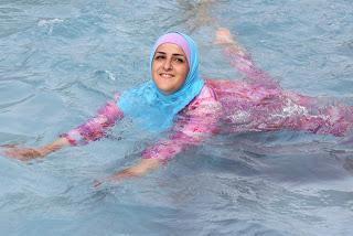 Natation et religion: la Suisse n'a pas violé la convention EDH Natation et religion: la Suisse n'a pas violé la convention EDH