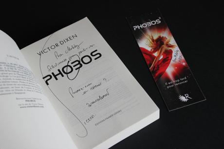 J’ai lu Phobos, le tome 1 de Victor Dixen.