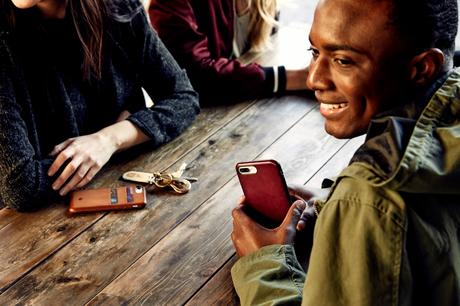 RelaxedLeather, le superbe étui pour iPhone 7 RelaxedLeather, le superbe étui pour iPhone 7