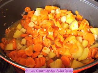 Cocotte de carottes et de pommes de terre à la saveur champignon (L'Art d'accommoder les restes)
