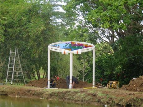 Un attrape – soleil de Daniel Buren à la Fondation Clément