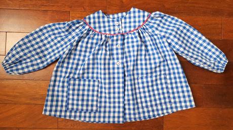 Blouse d'écolière pour une rentrée classe ! Blouse d'écolière pour une rentrée classe !