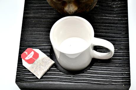 un thé qui vous donne le sourire, Yogui tea ! un thé qui vous donne le sourire, Yogui tea !