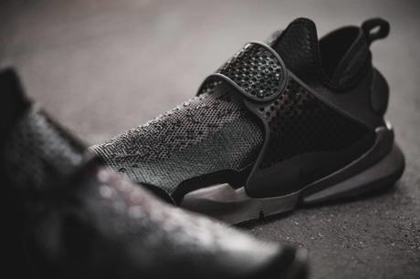 Stone Island x Nike Sock Dart Mid