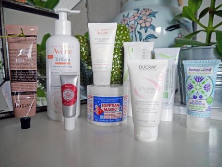 Les indispensables pour prendre soin de sa peau sensible quand il fait froid Indispensables-pour-prendre-soin-de-sa-peau-quand-il-fait-froid1-Charonbellis