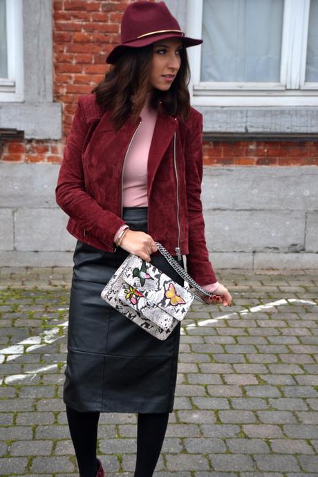 Burgundy & jupe en simili Burgundy & jupe en simili