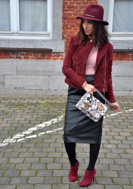 Burgundy & jupe en simili Burgundy & jupe en simili