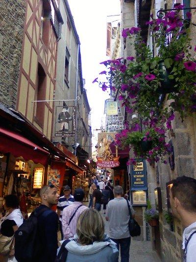 La rue du Mont Saint-Michel