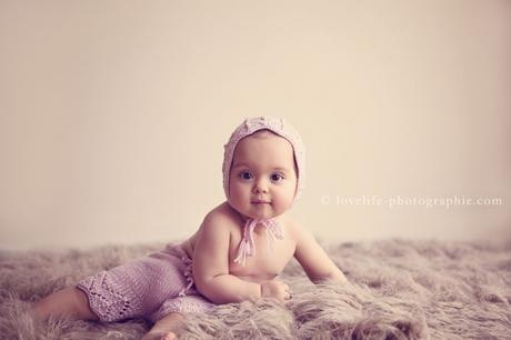 portrait bébé fille 8 mois