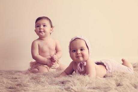 portrait bébé jumelle en studio
