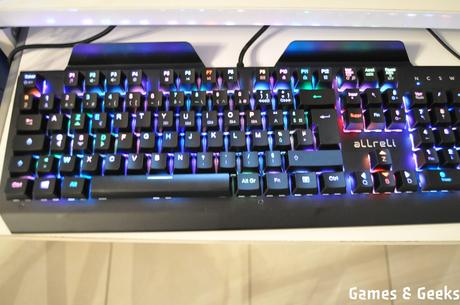 Test du clavier mécanique K643 de Allreli Test du clavier mécanique K643 de Allreli