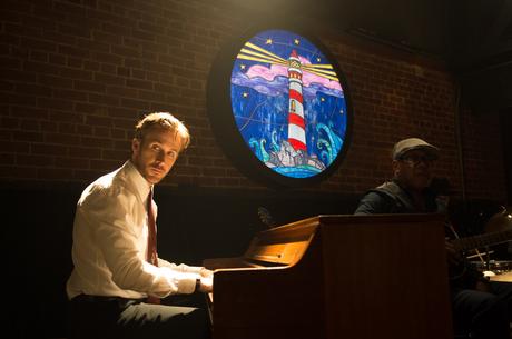 Il s'agit ici de Ryan mais Tix a autant de classe que lui La La Land - Ryan Gosling piano