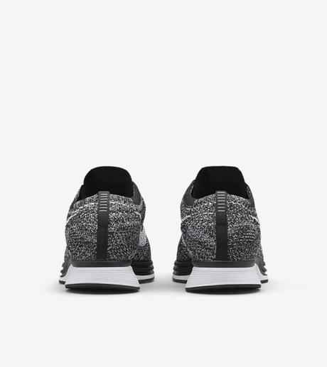 Nike Flyknit Racer Oreo : Release Date Nike Flyknit Racer Oreo