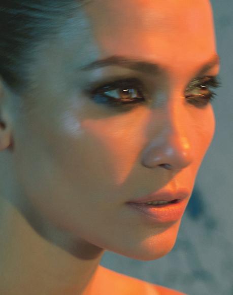 Kate Moss pose nue pour W Magazine kate-moss-nude-w-magazine-march-2017-photo-folkr-09