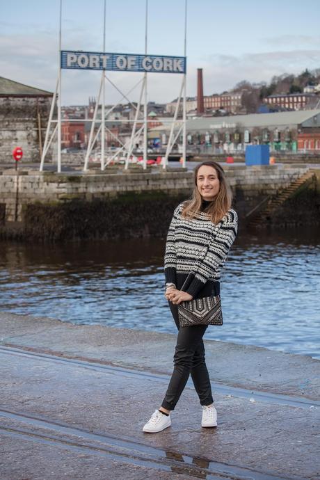 Pull Superdry pour une tenue en noir et blanc Pull Superdry pour une tenue en noir et blanc