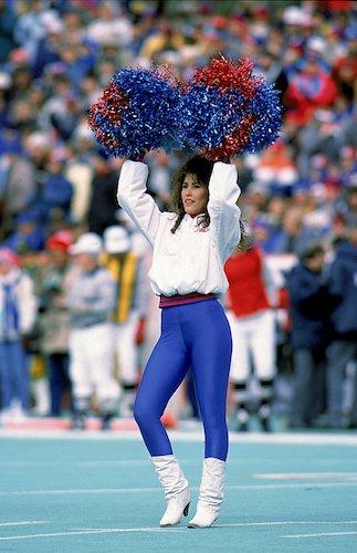 Comment a évolué le look des cheerleaders depuis 50 ans? Comment a évolué le look des cheerleaders depuis 50 ans?