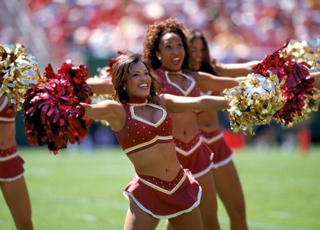 Comment a évolué le look des cheerleaders depuis 50 ans? Comment a évolué le look des cheerleaders depuis 50 ans?