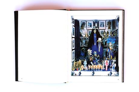 ANGUS FRASER – SANTA MUERTE ANGUS FRASER – SANTA MUERTE