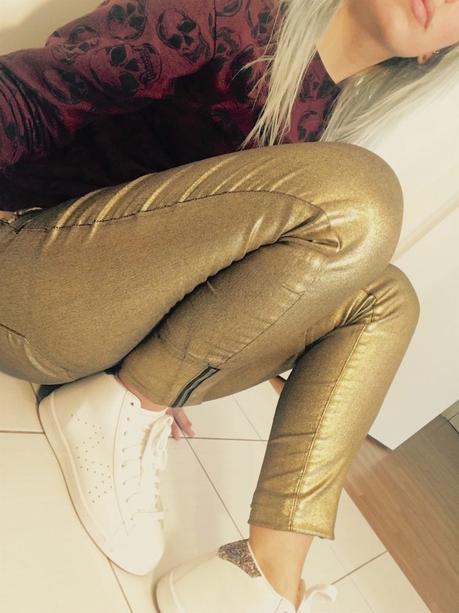 #252 : Sneak peek of fashion, le pantalon doré et les sneakers paillettées pour mettre du pep’s dans notre votre look ! pantalon-dore-sneakers-morgan-