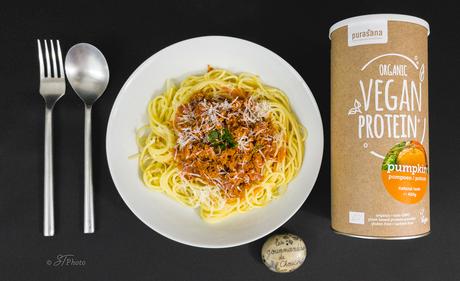 Spaghetti  bolognese végétarienne à la protéine  vegan de potiron avec mon partenaire Elixanatur