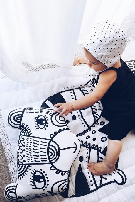Discoverie No 35 Wee Gallery Wee Gallery, des jouets en noir et blanc pour enfants