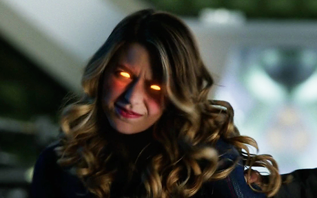 Les critiques // Supergirl : Saison 2. Episode 12. Luthors. Les critiques // Supergirl : Saison 2. Episode 12. Luthors.