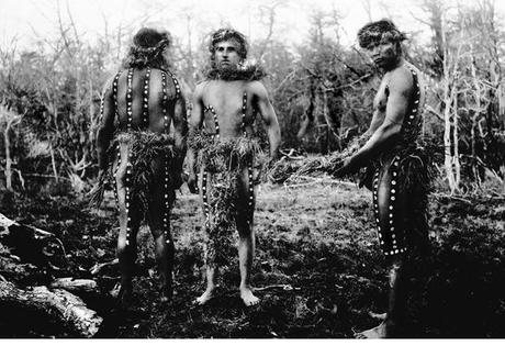 « OU SONT LES FEMMES QUI CHANTAIENT ; ENFANTS DE LA LUNE ET DU SOLEIL ? »(2)MYTHOLOGIE ET COSMOGONIE SELK’NAM « OU SONT LES FEMMES QUI CHANTAIENT ; ENFANTS DE LA LUNE ET DU SOLEIL ? »(2)MYTHOLOGIE ET COSMOGONIE SELK’NAM