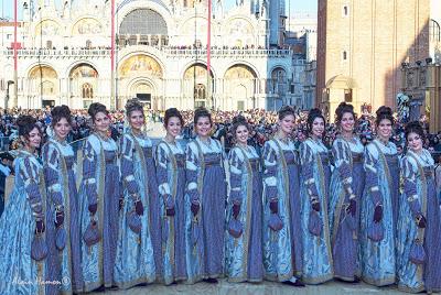 Carnaval de Venise 2017 : le cortège des Marie