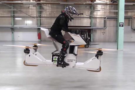 Hoverbike Scorpion 3, une moto drone futuriste !